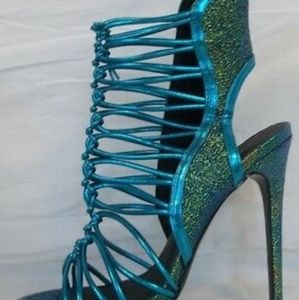 Keyshia cole size 10